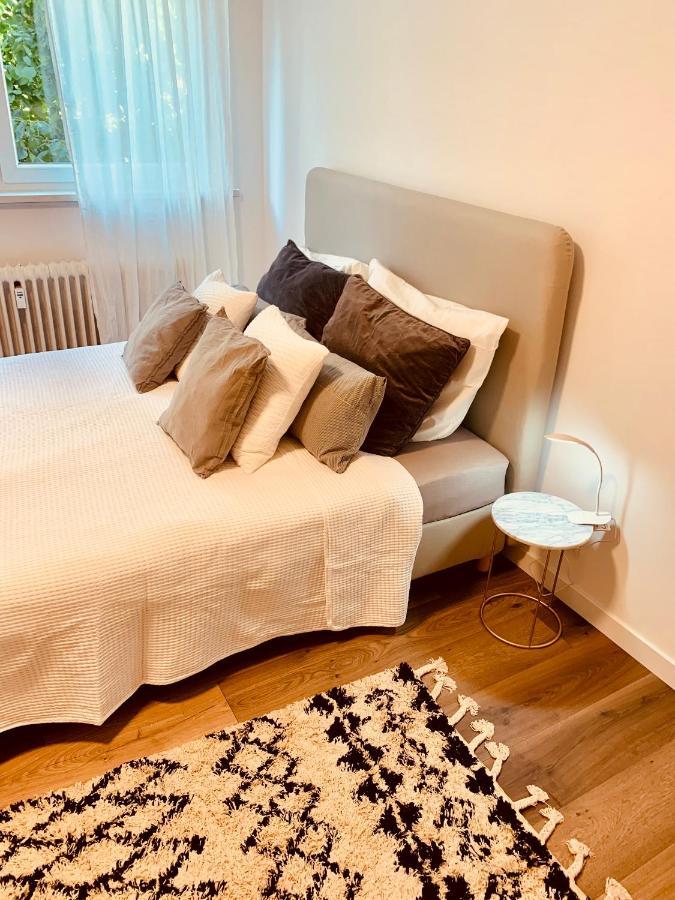 Gaestehaus Zur Uni Klinik Exklusives Apartment Mit Kueche Und Badezimmer Homburg  Esterno foto